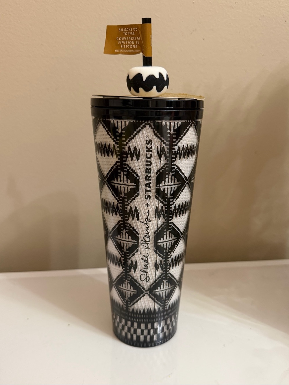 Starbucks Black & White Patterned Travel Tumbler with Silicone Lid Topper